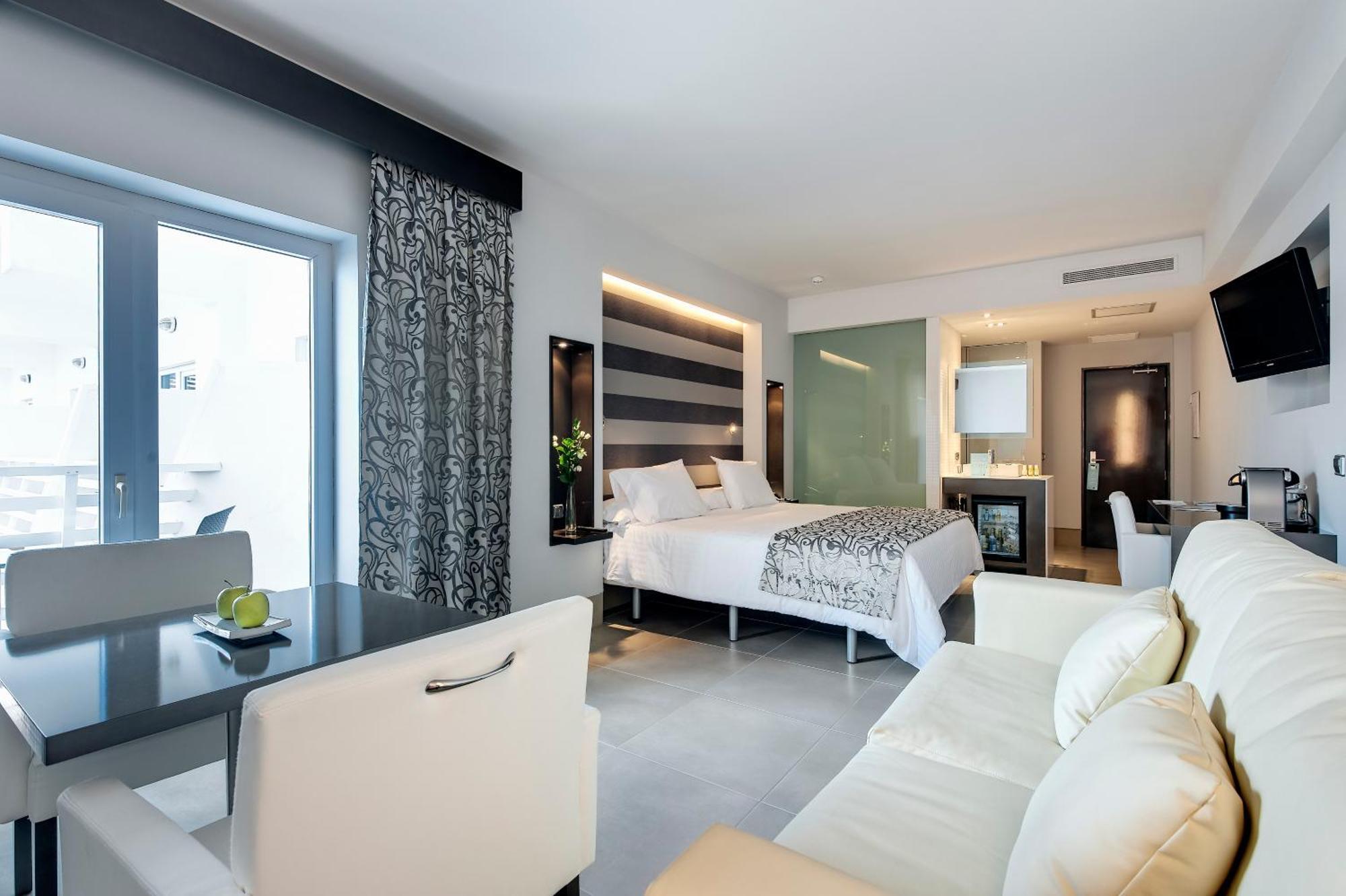Junior Suite (2 Adulti)